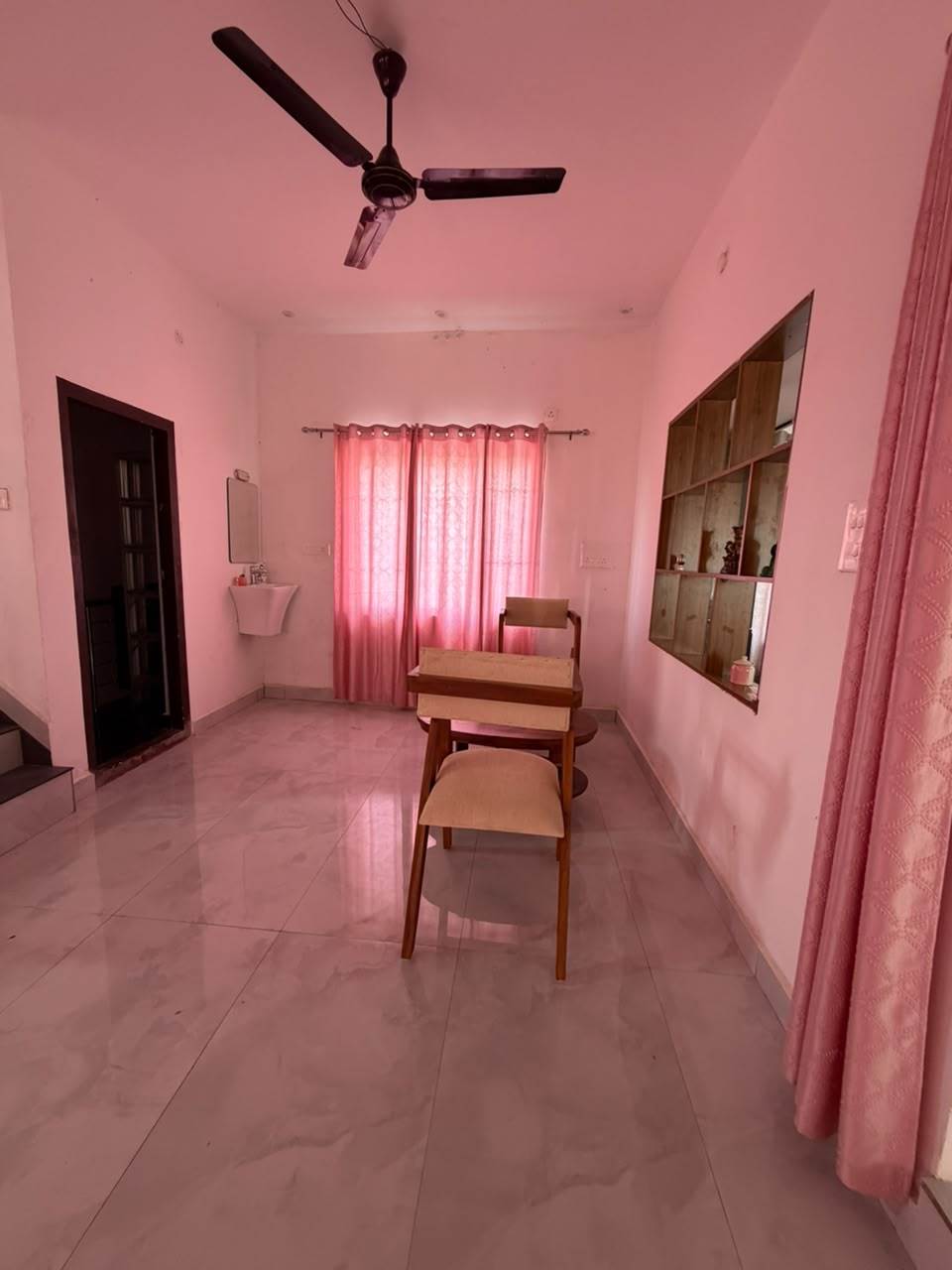 Sitting area at Elaichi Hills